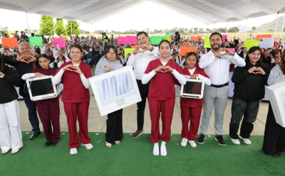 PROMUEVE GOBIERNO ESTATAL EDUCACI&Oacute;N, TECNOLOG&Iacute;A Y ENERG&Iacute;A LIMPIA EN ORIENTAL