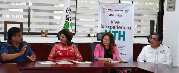 Firma de convenio de colaboración y becas, UTH y San Andrés Calpan