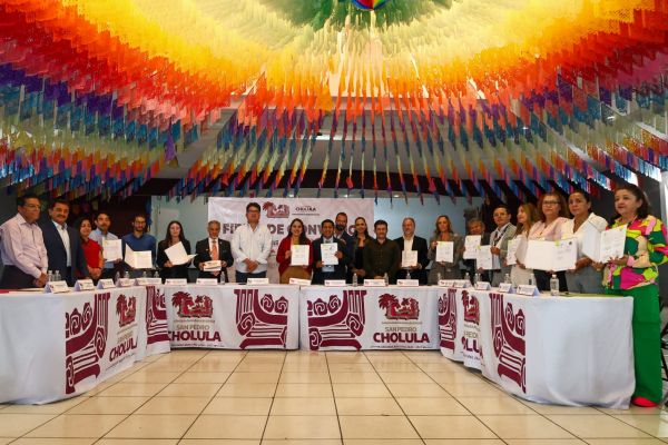 Refuerza Tonantzin Fern&aacute;ndez compromiso con la educaci&oacute;n superior en San Pedro Cholula