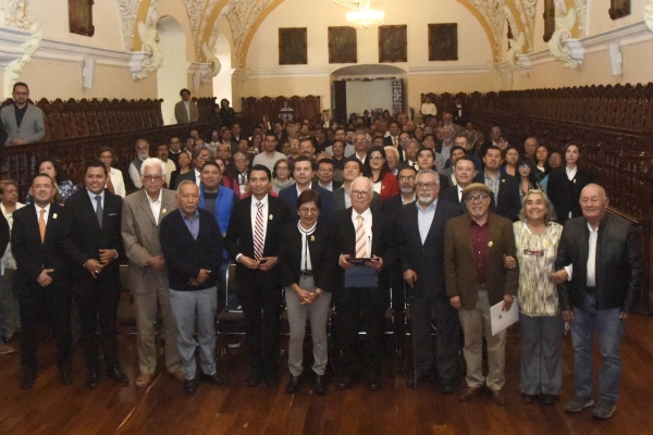 Celebra la Rectora Lilia Cedillo la prestigiosa trayectoria de la FCFM