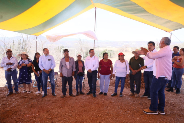 Diputado P&aacute;vel Gaspar impulsa desarrollo social en comunidades del Valle de Acatl&aacute;n de Osorio