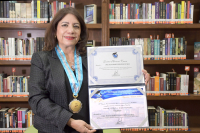 Reconocen trayectoria de investigadora de la BUAP con Doctorado Honoris Causa
