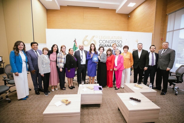 Momento histórico para Guanajuato; una mujer Gobernadora entregó su Primer Informe