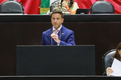 APOYA TONY GALI DIGNIFICACI&Oacute;N DE ESPACIOS EDUCATIVOS