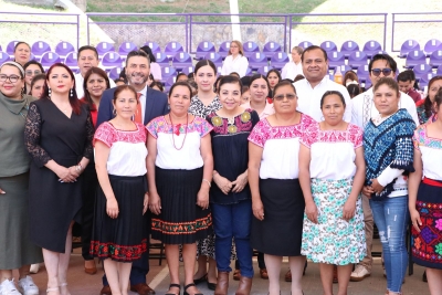 En Casas Carmen Serdán, Gobierno impulsa toma de decisiones con equidad de género