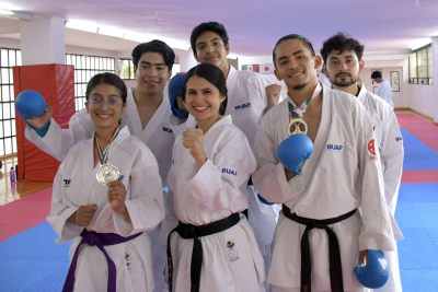 Karatecas de la BUAP obtienen 29 medallas en torneo nacional y avanzan a competencias internacionales