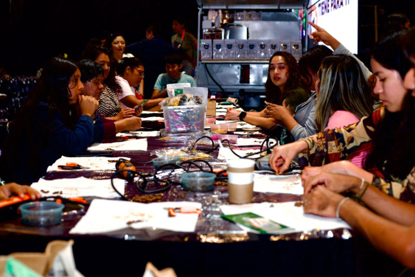 EMPRENDIMIENTO Y RIQUEZA COMUNITARIA ESTATAL, MEDIANTE &ldquo;TALLERES CON AMOR&rdquo; EN CONCAF&Eacute; 2026