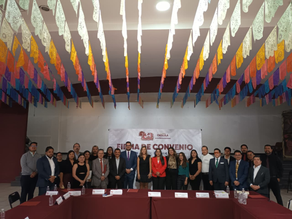 Tonantzin Fern&aacute;ndez fortalece vinculaci&oacute;n acad&eacute;mica con universidades poblanas