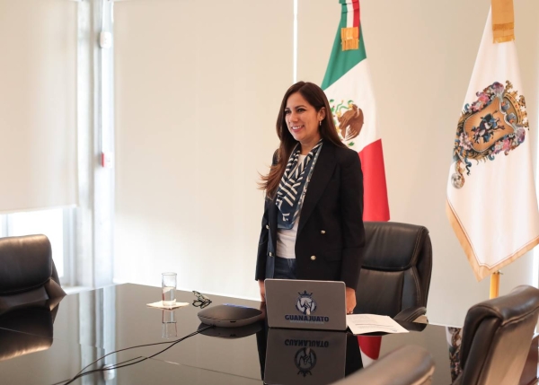 Gobernadora toma Protesta de Representantes de Trabajadores y Patrones de las JULCAS y TCA