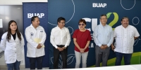 Entrega Rectora Lilia Cedillo 50 microscopios para laboratorios en CU2