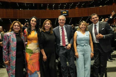 Presentes Armenta y Chedraui en la Cámara de Diputados por el 494 Aniversario de la Fundación de la Ciudad de Puebla