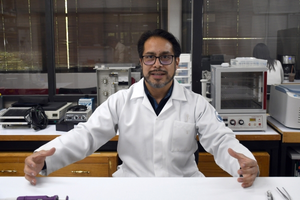 En el Instituto de Fisiología reside uno de los pocos grupos del país que estudia la relación estructura-función en las células cardiacas
