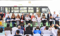 GOBIERNO ESTATAL CUMPLE COMPROMISO Y ENTREGA NUEVAS UNIDADES A TRANSPORTISTAS; IMPULSA MOVILIDAD SEGURA