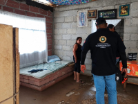 Tras lluvias, Gobierno del Estado brinda atenci&oacute;n en Tlaola