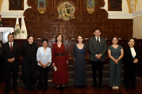 Se inaugura la C&aacute;tedra Magistral Dra. Matilde Montoya en el sal&oacute;n Barroco de la BUAP