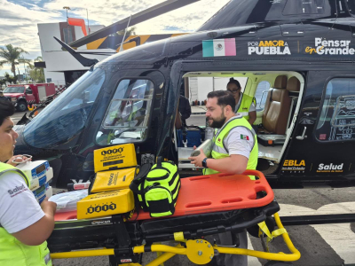 GOBIERNO ESTATAL GARANTIZA ATENCI&Oacute;N ESPECIALIZADA CON TRASLADO A&Eacute;REO DESDE ACATL&Aacute;N