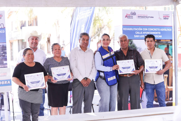 Con obra integral moderniza Lupita Cuautle vialidad en San Luis Tehuiloyocan