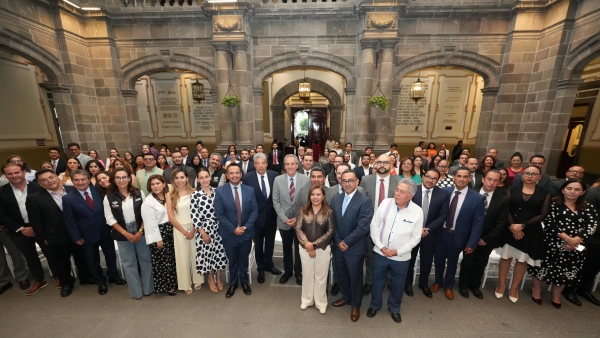 Pepe Chedraui encabezó la Instalación y Toma de Protesta del Comité de Análisis Técnico-Jurídico del Municipio de Puebla